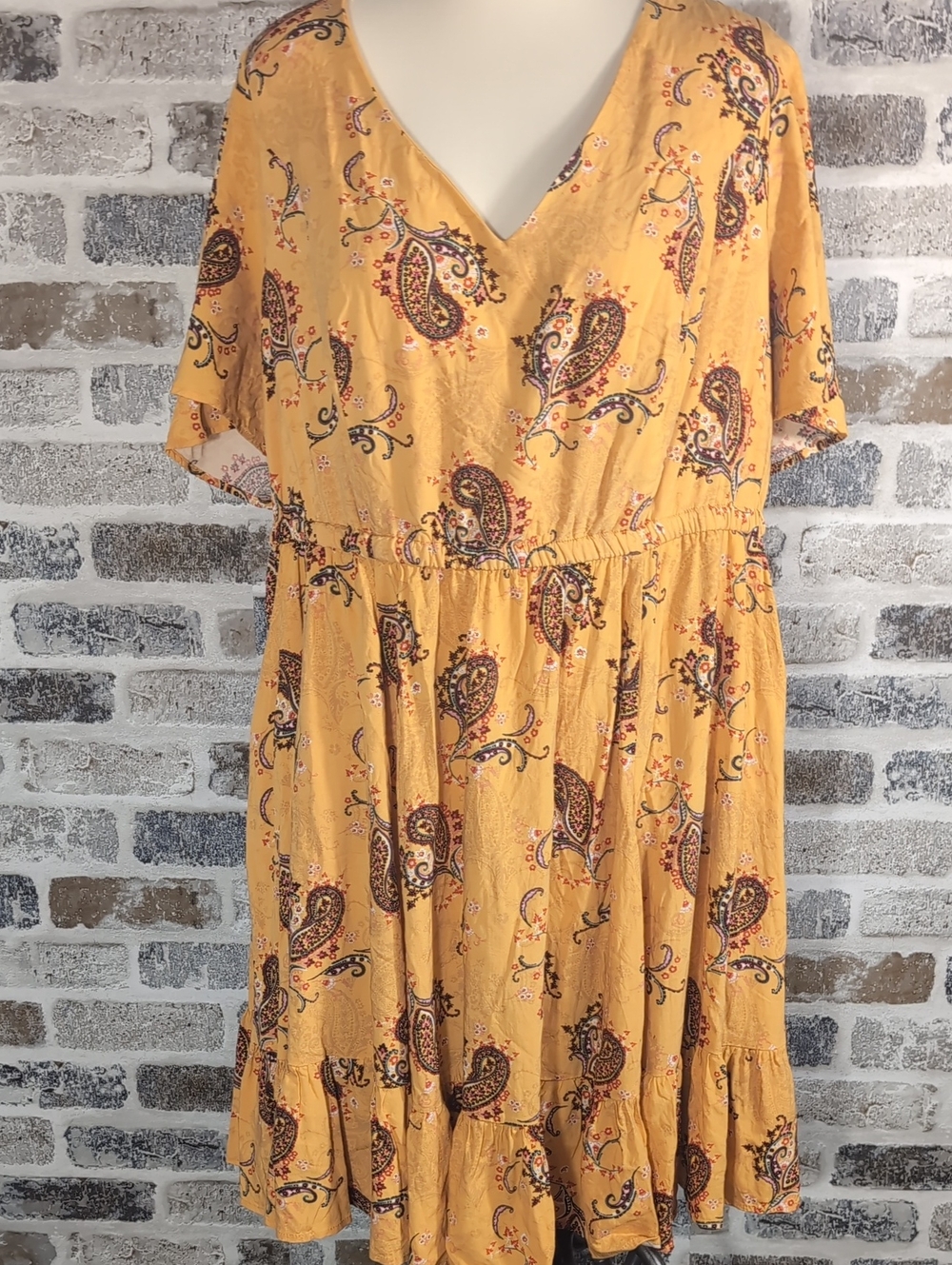 Torrid Mini Wash Challis Flutter Sleeve Lace Back Dress With Pockets, Sz. 2. - Picture 3 of 6